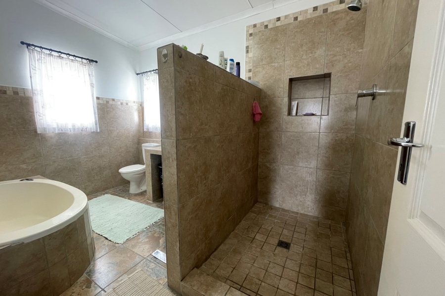 3 Bedroom Property for Sale in Dwarskersbos Western Cape